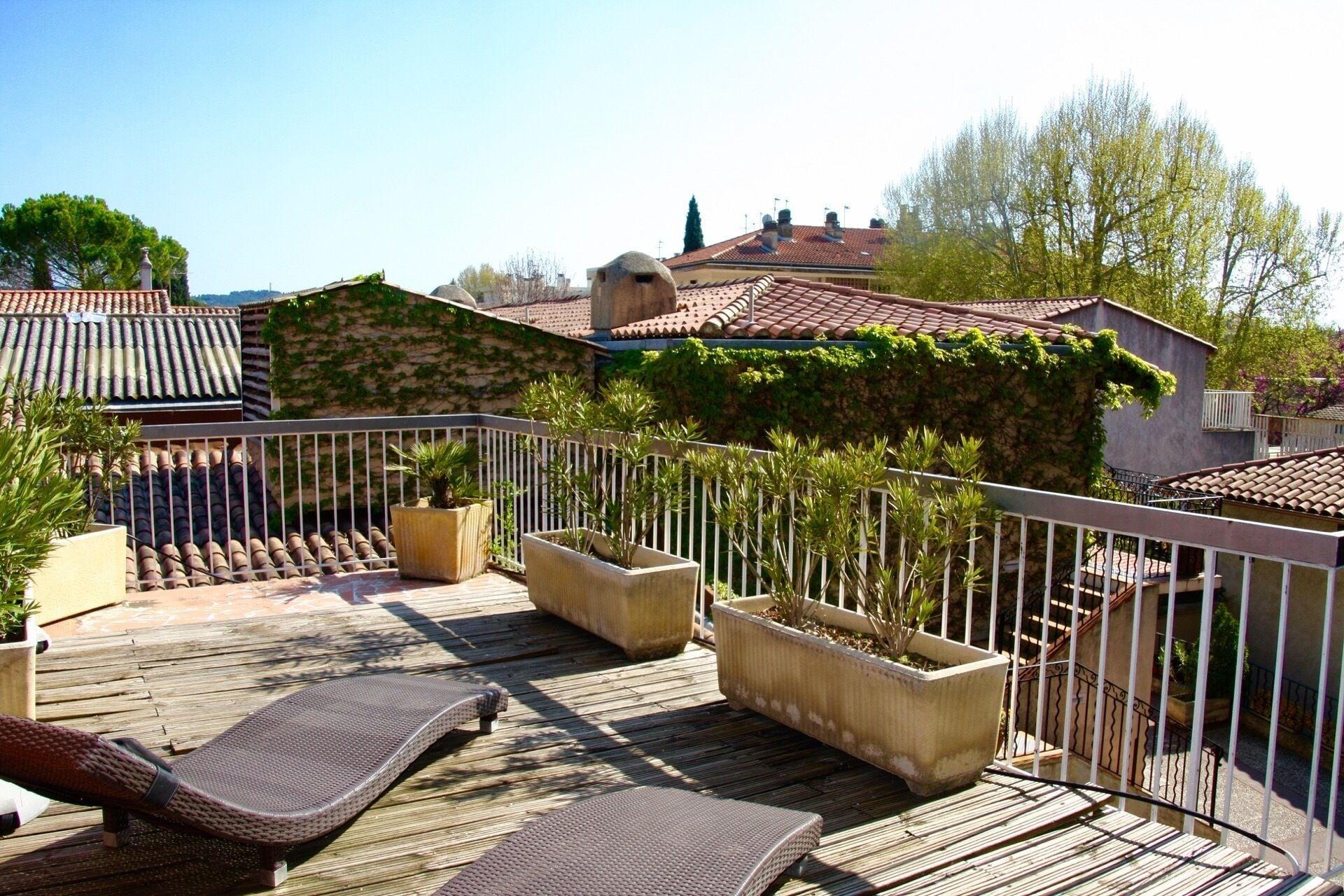 Le Concorde Hotell Aix-en-Provence Exteriör bild